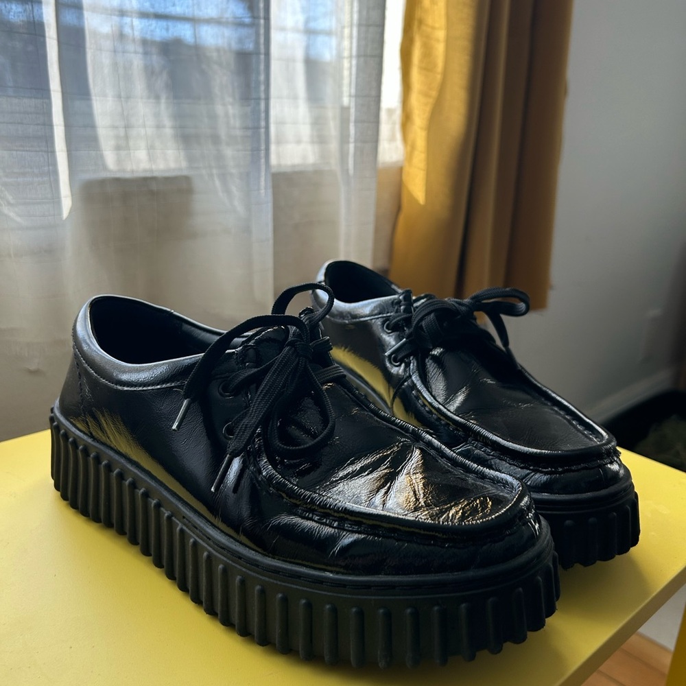 Clarks Torhill Bee Black Leather Platform Shoes